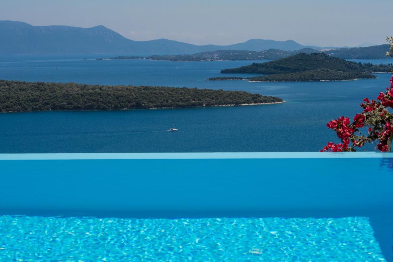 Villa Pasithea - Breathtaking Seaviews, Infinity Pool, Privacy, Close To The Beach 니드리 외부 사진